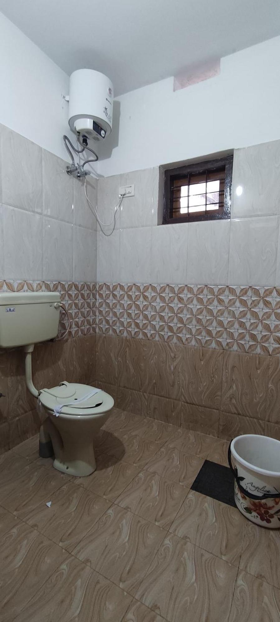 Koonamparayil Home Stay Munnar Anaviratty-Family Only Exterior foto