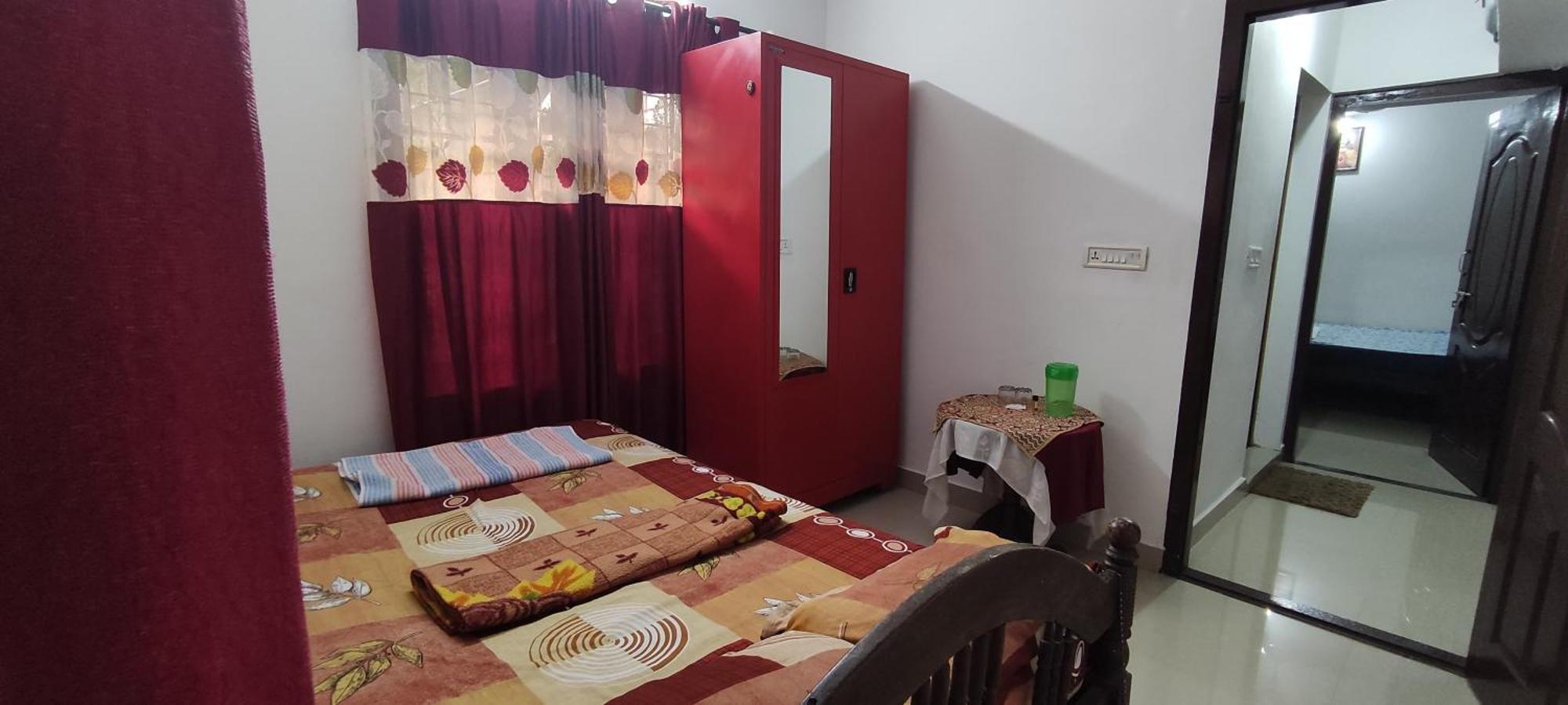 Koonamparayil Home Stay Munnar Anaviratty-Family Only Exterior foto